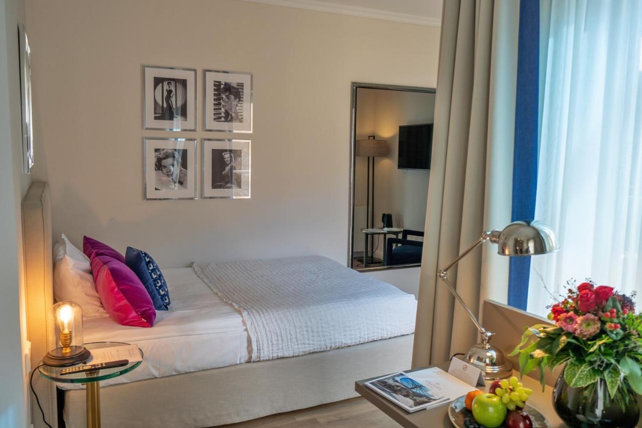 Vila Vita Rosenpark Marburg Exterior photo A room at the hotel